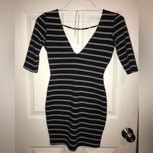 windsor half sleeve low back striped mini dress
